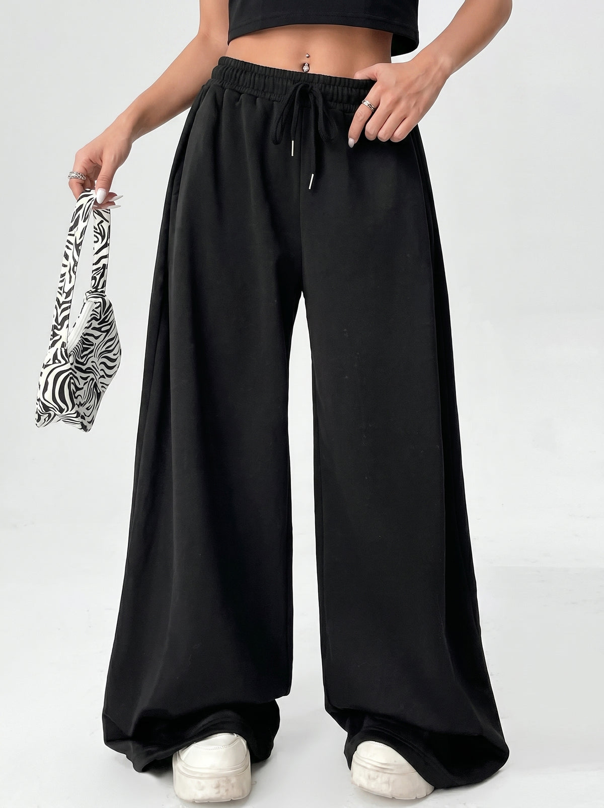 Wide leg loose fit Trouser - Black